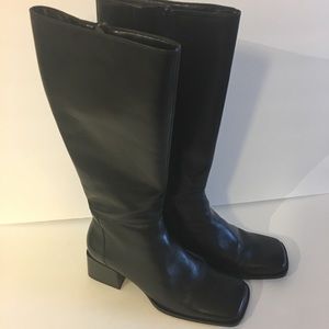 Enzo Angiolini ladies black leather boots, sz 7.5